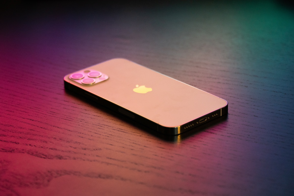 Bouygues Telecom : l'iPhone 12 mini à petit prix avec un forfait Sensation 150Go