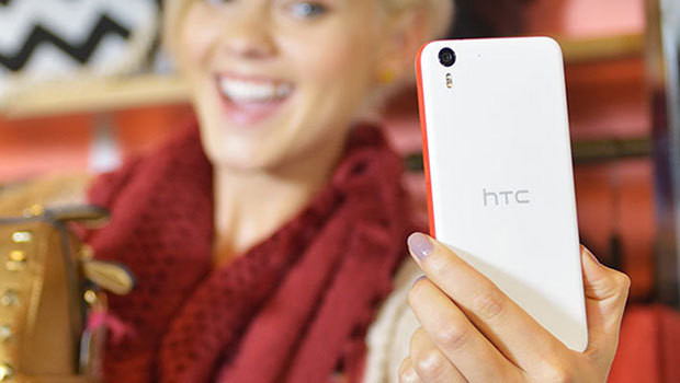 HTC Desire Eye, orienté photo et selfie